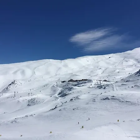Sunny Impala En Appartement *
