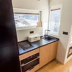 Sunny Impala En Apartment
