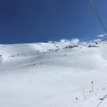 Sunny Impala En Sierra Nevada