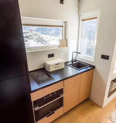 Sunny Impala En Apartamento