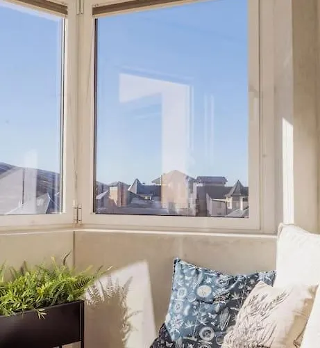 Sunny Impala En Apartamento Sierra Nevada